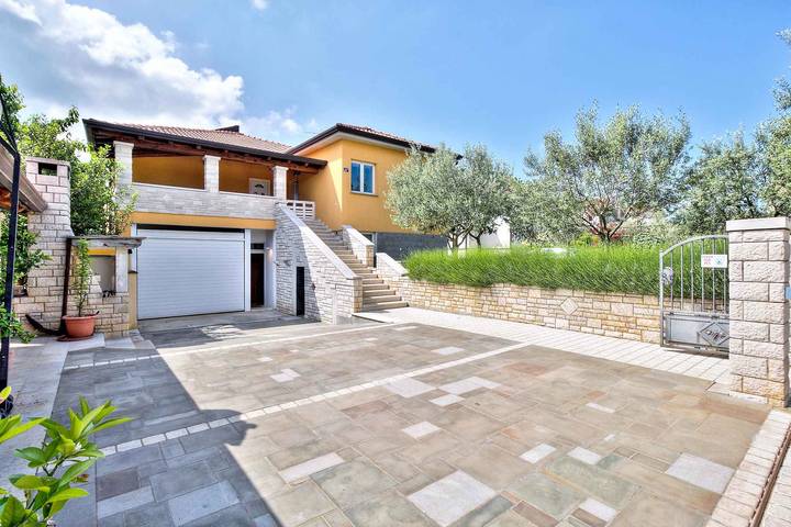 Gîte pour 4 personnes, animaux acceptés dans Petrovija