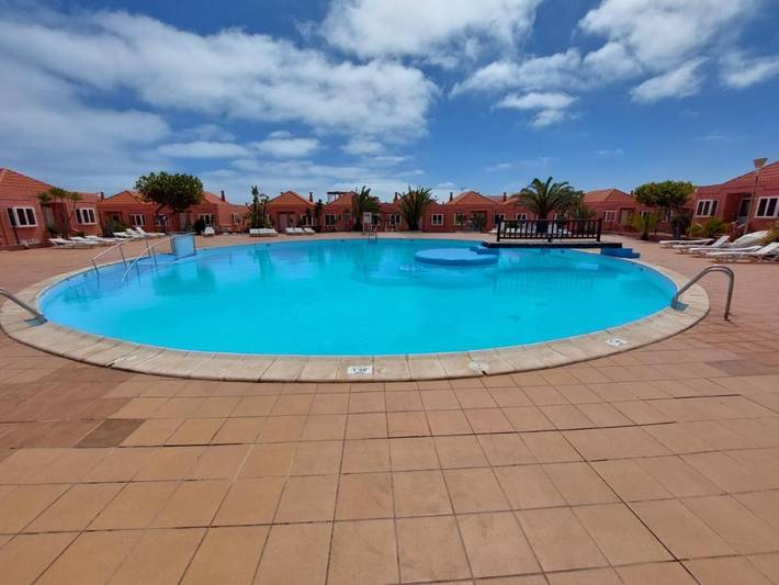 Ferienwohnung für 6 Personen, mit Pool und Balkon, kinderfreundlich - 1