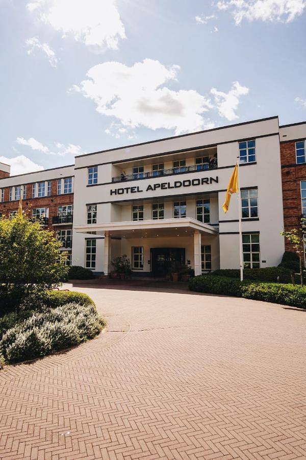 Hotel voor 2 personen, with Terras and Tuin as well as Zwembad and Sauna in Apeldoorn