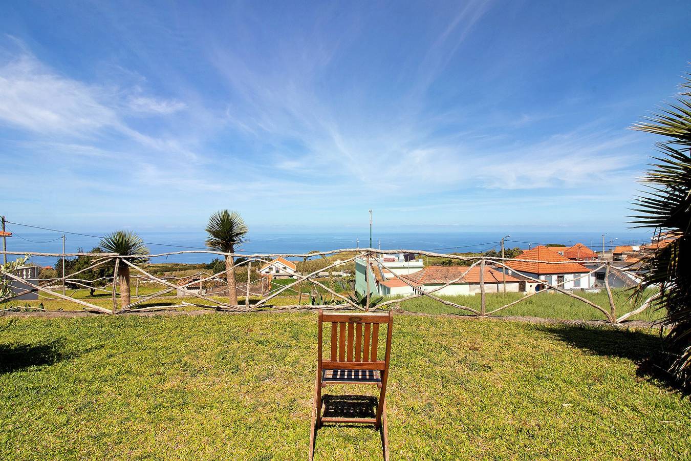 Casa 'Villa Montemar' com Vista Mar, Jardim Privado e Wi-Fi in Ponta do Pargo, Madeira