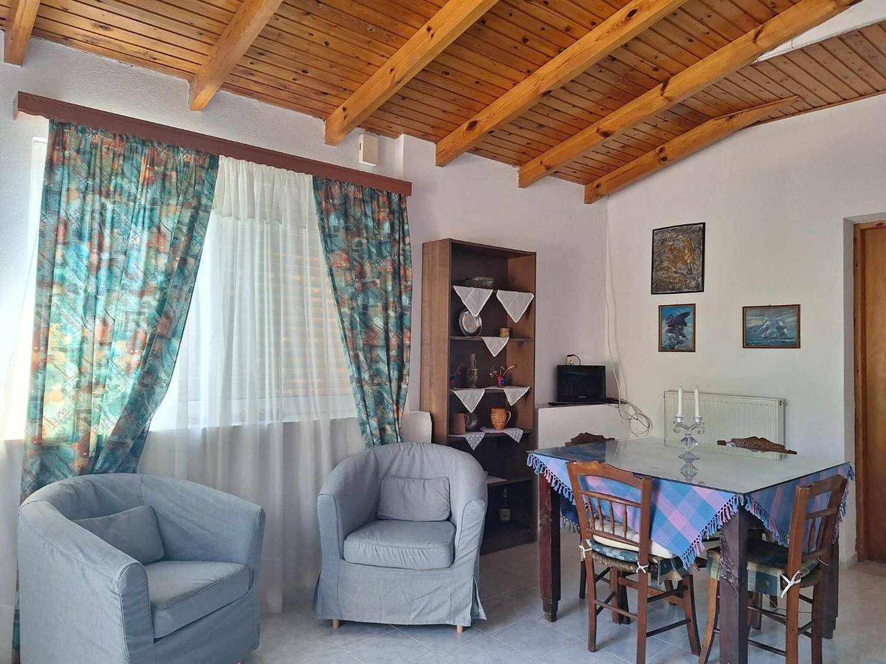 Geheel appartement, Appartement 'Eve's House' met Uitzicht op de Bergen, Wi-Fi en Airconditioning in Iraklio-Heraklion en omgeving