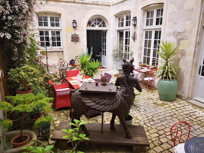 Chambre d’hôte pour 4 personnes, avec Terrasse ainsi que Jardin et Vue