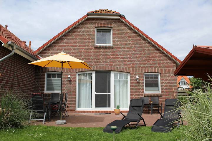 Ferienhaus für 8 Personen, mit Terrasse und Garten in Krummhörn - 4