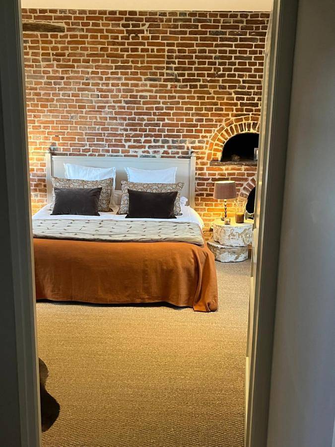 Chambre d’hôte pour 4 personnes, avec vue ainsi que jardin et piscine dans la Somme - 3