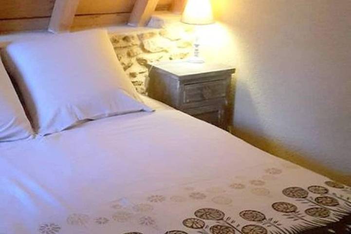 Location de vacances pour 11 personnes, avec jardin et terrasse à Proissans - 2