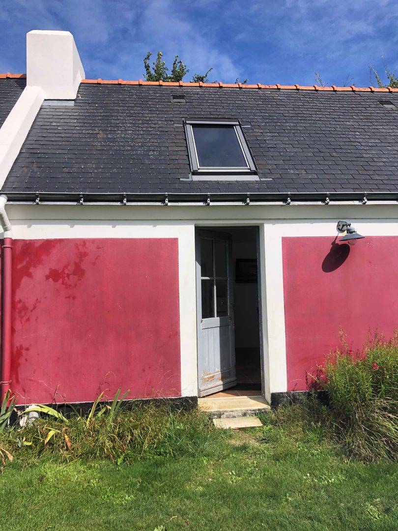Studio entier, Studio de 30 m² avec accès jardin et piscine in Locmaria, Côte des Mégalithes