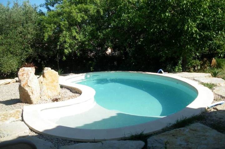 Location de vacances pour 6 personnes, avec jardin et terrasse à Viols-le-Fort