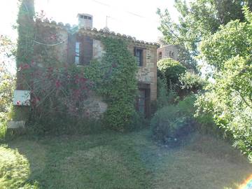 Gîte pour 2 personnes, avec jardin dans les Pyrénées-Orientales