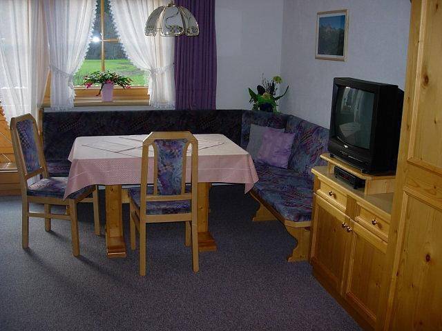 Ganze Ferienwohnung, Fw 2 in Lechtaler Alpen, Bach
