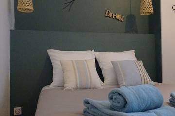 Chambre D’hôte pour 2 Personnes dans Région de Forcalquier, Provence, Photo 3