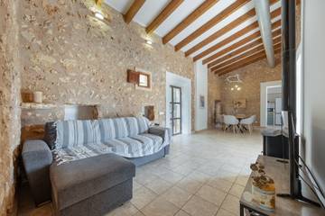Villa in Costitx, Mallorca Inselmitte für 4 