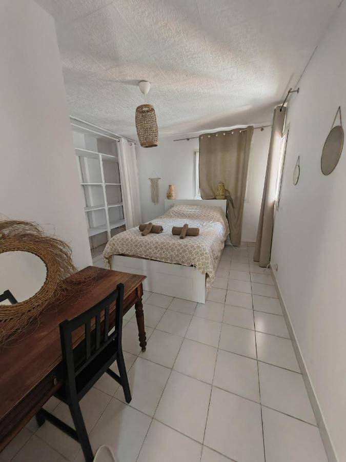 Gîte pour 5 personnes, avec piscine et terrasse ainsi que vue et jardin, animaux acceptés à Saint-Gély-du-Fesc - 2