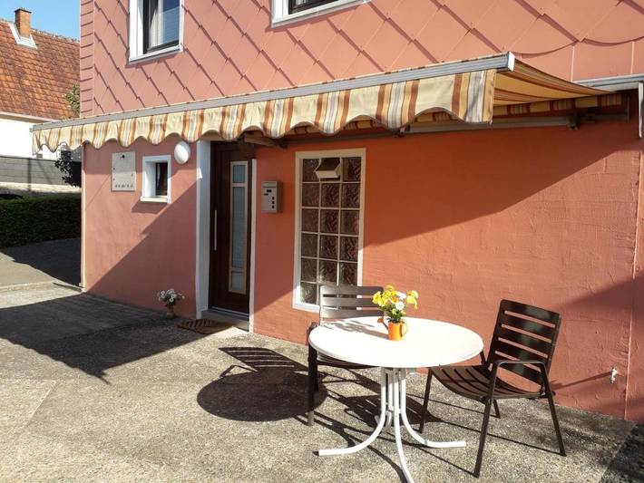 Maison d’hôte pour 3 personnes, avec terrasse ainsi que vue et jardin dans Sarre - 3