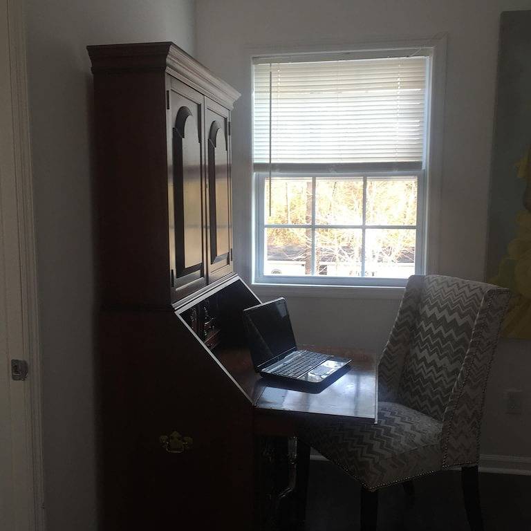 Ganze Wohnung, Mayfaire, 3 Meilen von Wrightsville Beach. Sehr angenehm in Wilmington, New Hanover County