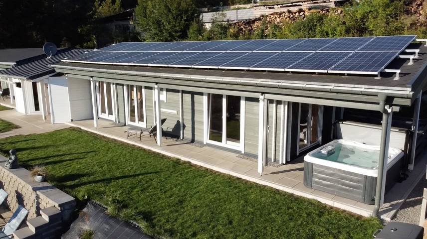 Ferienhaus für 5 Personen, mit Whirlpool und Terrasse sowie Garten und Sauna in Thüringen - 2