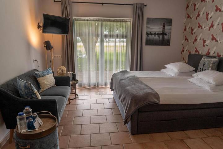 Ferienwohnung, mit Terrasse und Garten sowie Sauna und Ausblick in Oldenburg in Holstein - 2