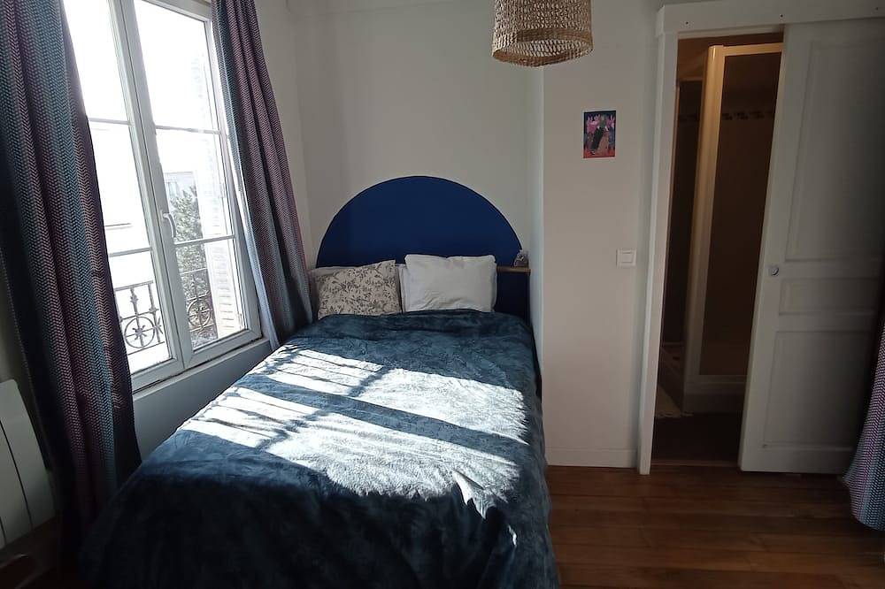 Appartement entier, Agréable Appartement Lumineux et Central à Pantin, à 3mn du Métro Parisien ! in Pantin, Seine-Saint-Denis