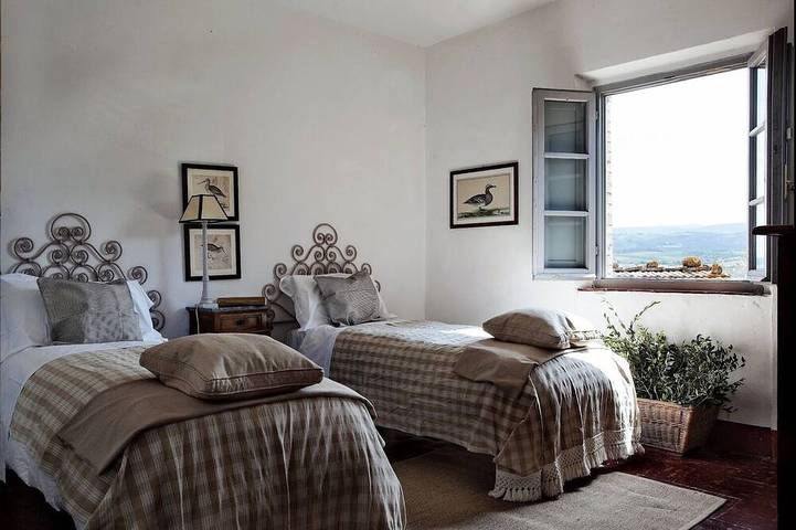 Villa pour 9 personnes, animaux acceptés à Lilliano - 2