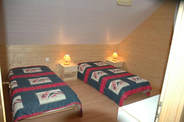 Chalet les Genêts 1  Alsace + Spa et Sauna privés,Parc des  ballons des Vosges in Saint-Amarin, Parc naturel régional des Ballons des Vosges