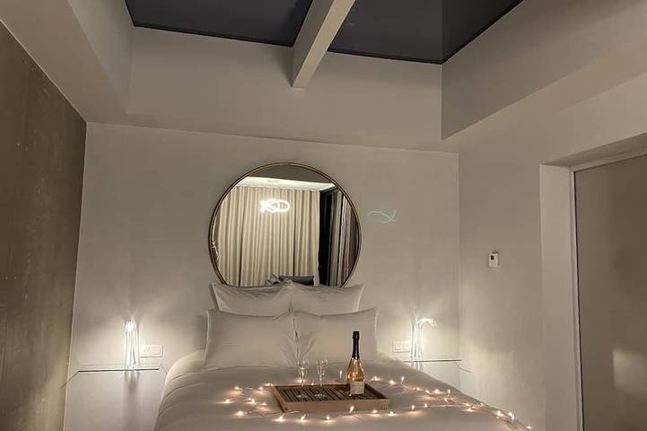 Gîte pour 2 personnes, avec jardin ainsi que terrasse et jacuzzi dans Plage de la Ville Berneuf - 2