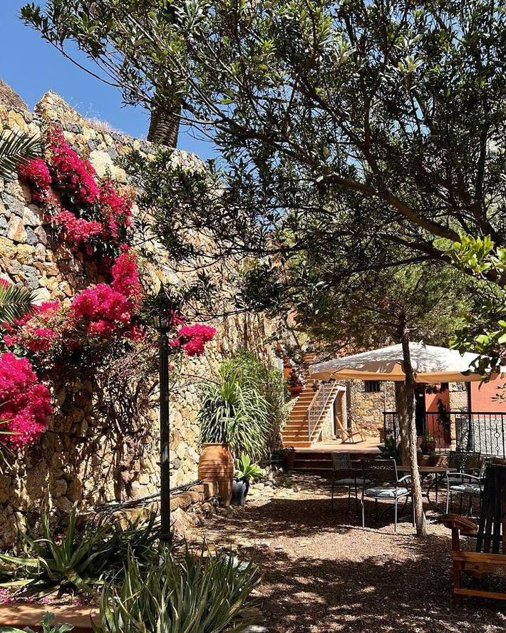 Hotel para 2 personas, con jardín además de vistas y terraza en La Gomera - 2