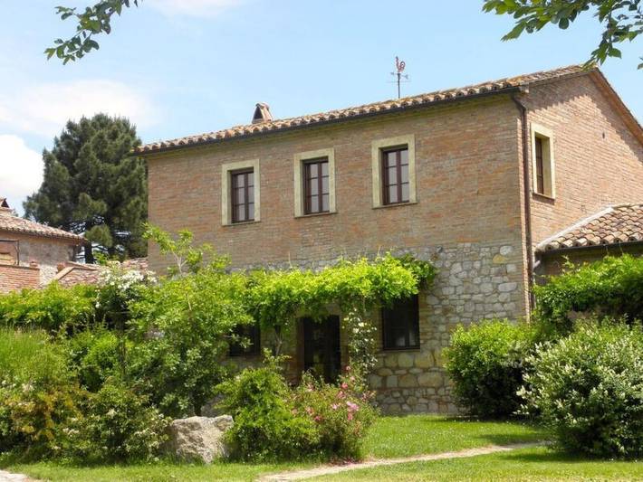 Agriturismo per 5 persone, con piscina a Monteleone d'Orvieto
