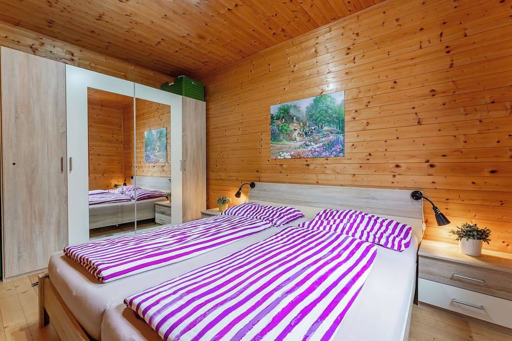 Ferienhaus in der Natur mit schönem Ausblick in Liebenfels, Mittelkärnten