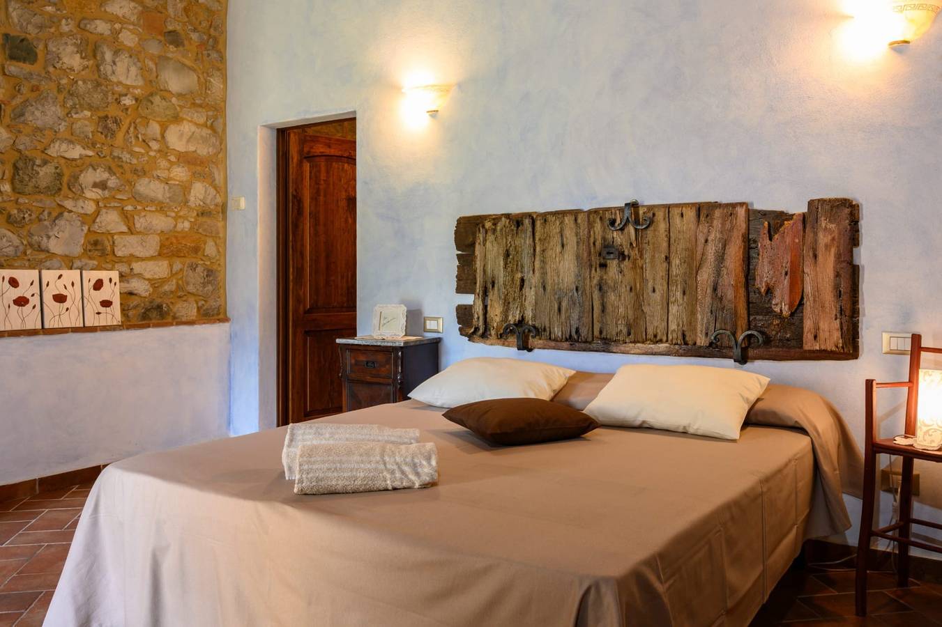 Entire apartment, Apartment 'Il Trinciatoio' with Shared Pool, Private Garden and Wi-Fi in Pomarance, Riserva Naturale di Monterufoli