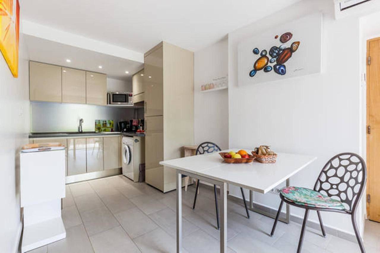Appartement entier, Holiday Home in Sainte-Lucie-de-Tallano, Parc naturel régional de Corse