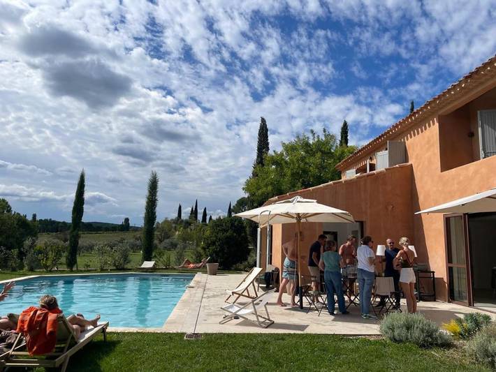 Location de vacances pour 6 personnes, avec piscine ainsi que jardin et vue à Le Tholonet - 3