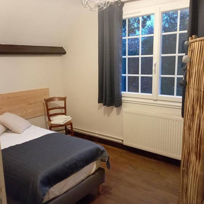 Location de vacances pour 6 personnes, avec vue et jardin à Saint-Germer-de-Fly - 2