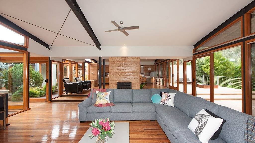 Elements - Erstaunliches Luxushaus, umgeben von Busch und neben dem Murray in Moama, New South Wales