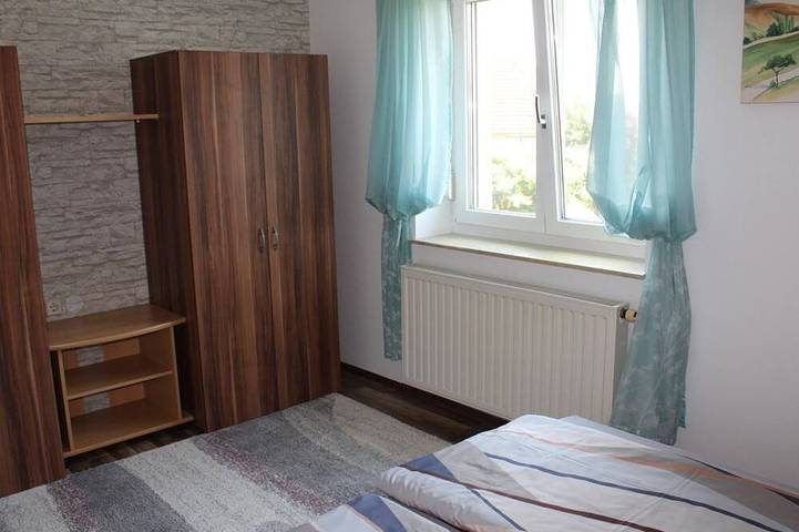 Ganze Wohnung, Dachgeschoss Ferienwohnung - Ferienwohnung Gaspar in Südoststeiermark, Halbenrain