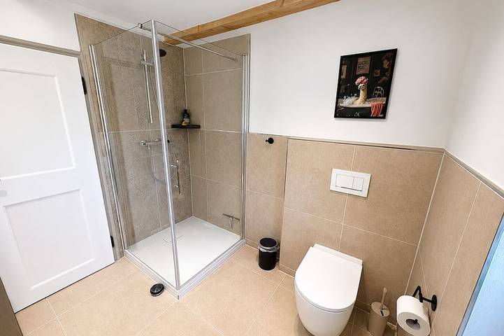 Ganze Wohnung, Ferienwohnung Auszeit mit Terrasse in Rott am Inn, Landkreis Rosenheim