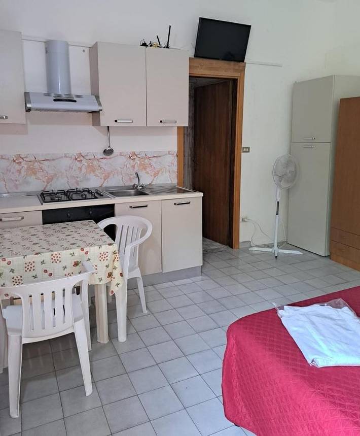 Bed and breakfast per 5 persone, con giardino - 1