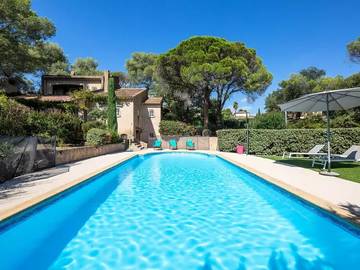 Villa pour 8 personnes, avec piscine et jardin à Saint-Raphaël