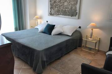 Chambre d’hôte pour 2 personnes, avec jardin à Le Rouret