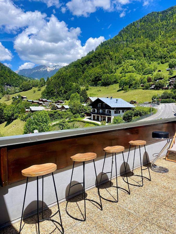 Hôtel pour 2 personnes, avec vue sur le lac et terrasse, animaux acceptés