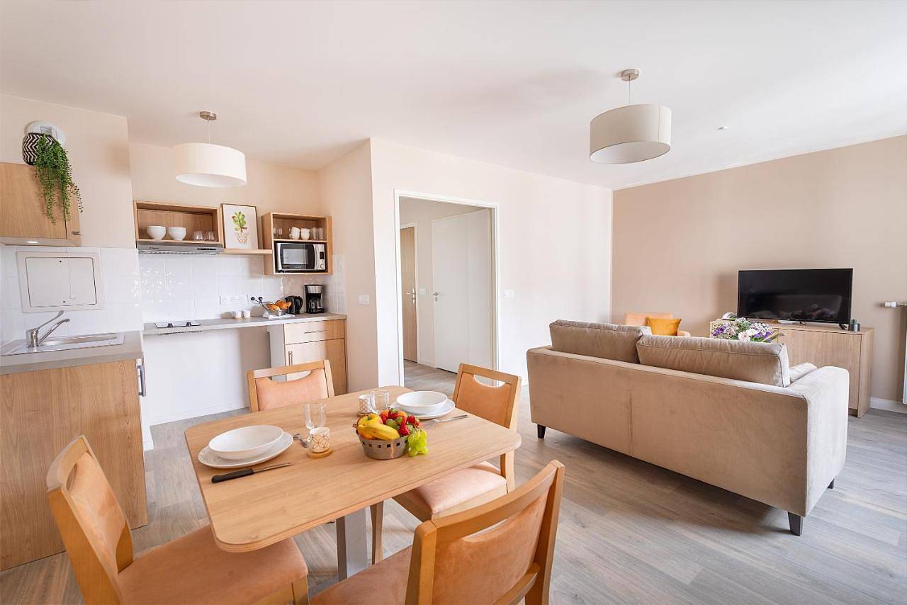 Zenao Appart'hôtels Le Raincy in Le Raincy, Seine-Saint-Denis
