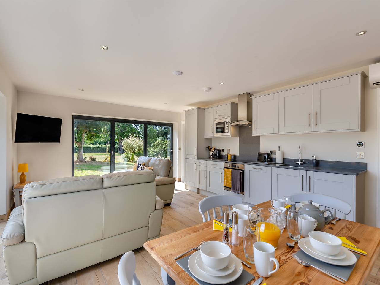 Cathill Cottage in Creech St Michael, Somerset