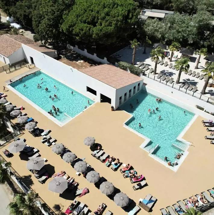 Mobil home pour 6 personnes, avec piscine et jardin à La Garde-Freinet - 3