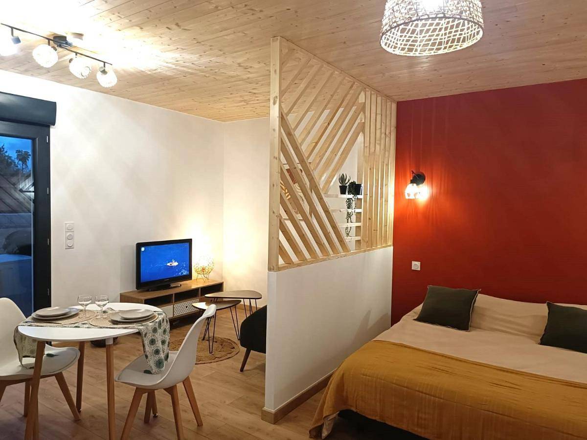 Studio dans le Minervois in Bize-Minervois, Côte méditerranéenne (France)