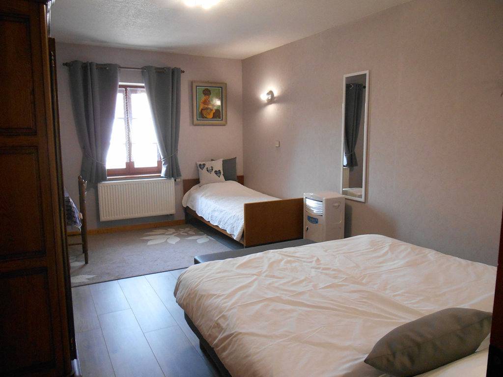 Chambres d'hôtes Trog - Chambre Coquelicot in Seebach (homonymie), Région de Wissembourg