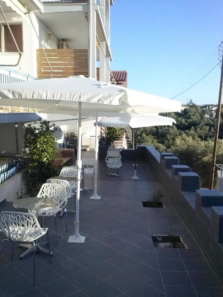 Gîte pour 2 personnes, avec Terrasse et Jardin dans Mikra Mandinia