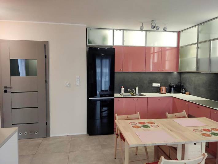 Apartament wakacyjny dla 4 osób, z balkon w Sosnowiec