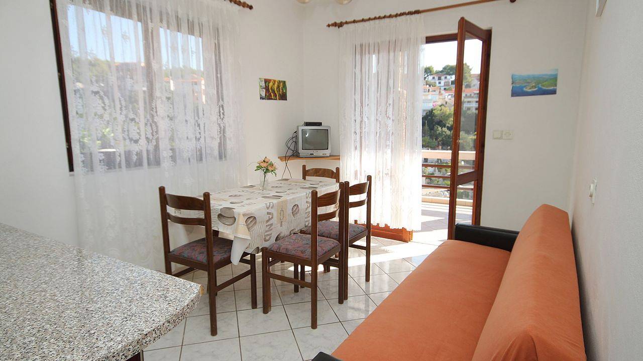 Ganze Ferienwohnung, Ferienwohnung für 5 Personen (51 m²) in Zavalatica in Čara, Korcula