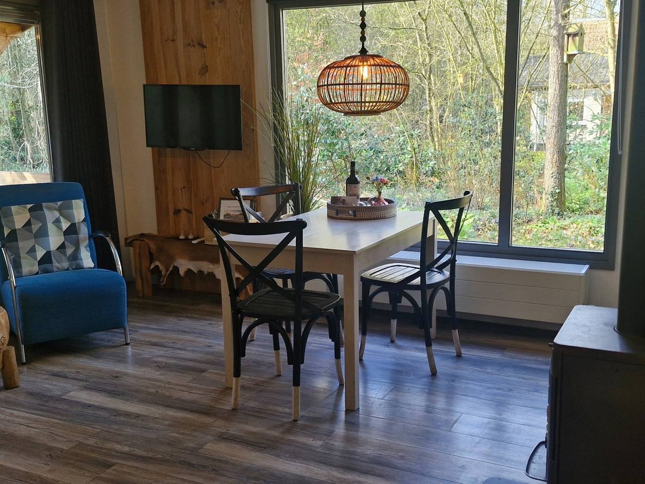 Komfortable Hütte für 2 Personen mit Holzofen und Veranda in Westerbork, Drenthe in Drenthe