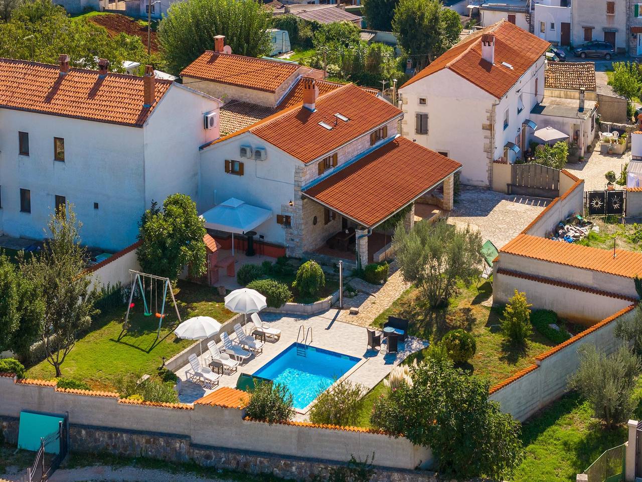 Ferienhaus in Šegotići mit privatem Pool in Marčana, Südküste Istrien