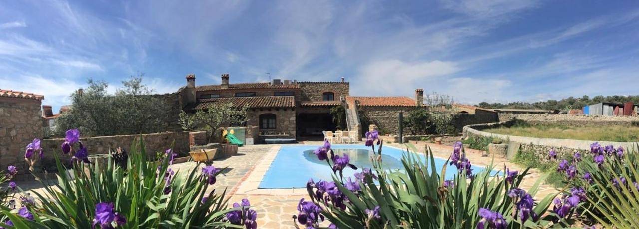 Casa rural para 10 personas, con Balcón y Jacuzzi además de Terraza y Jardín en Provincia de Cáceres