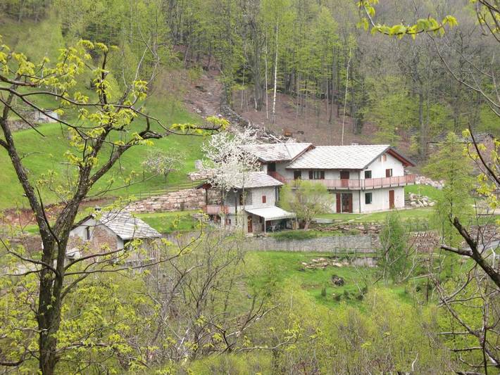 Appart’hôtel pour 3 personnes, avec jardin et vue